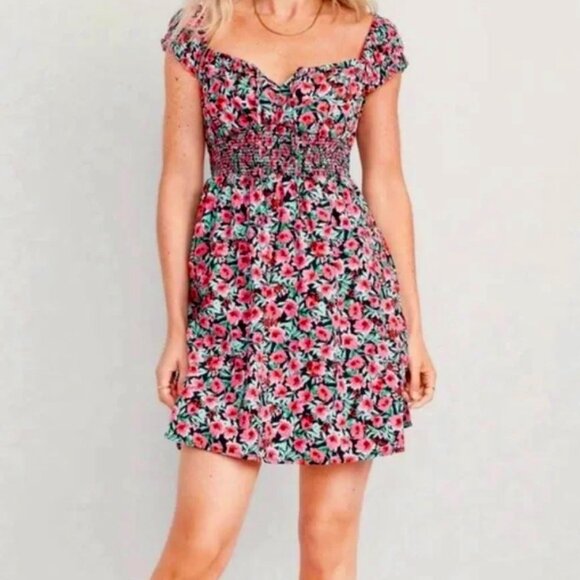 Old Navy | Short Sleeve Red Waist-Defined Cotton Blend Floral Mini Dress Medium - Picture 1 of 13